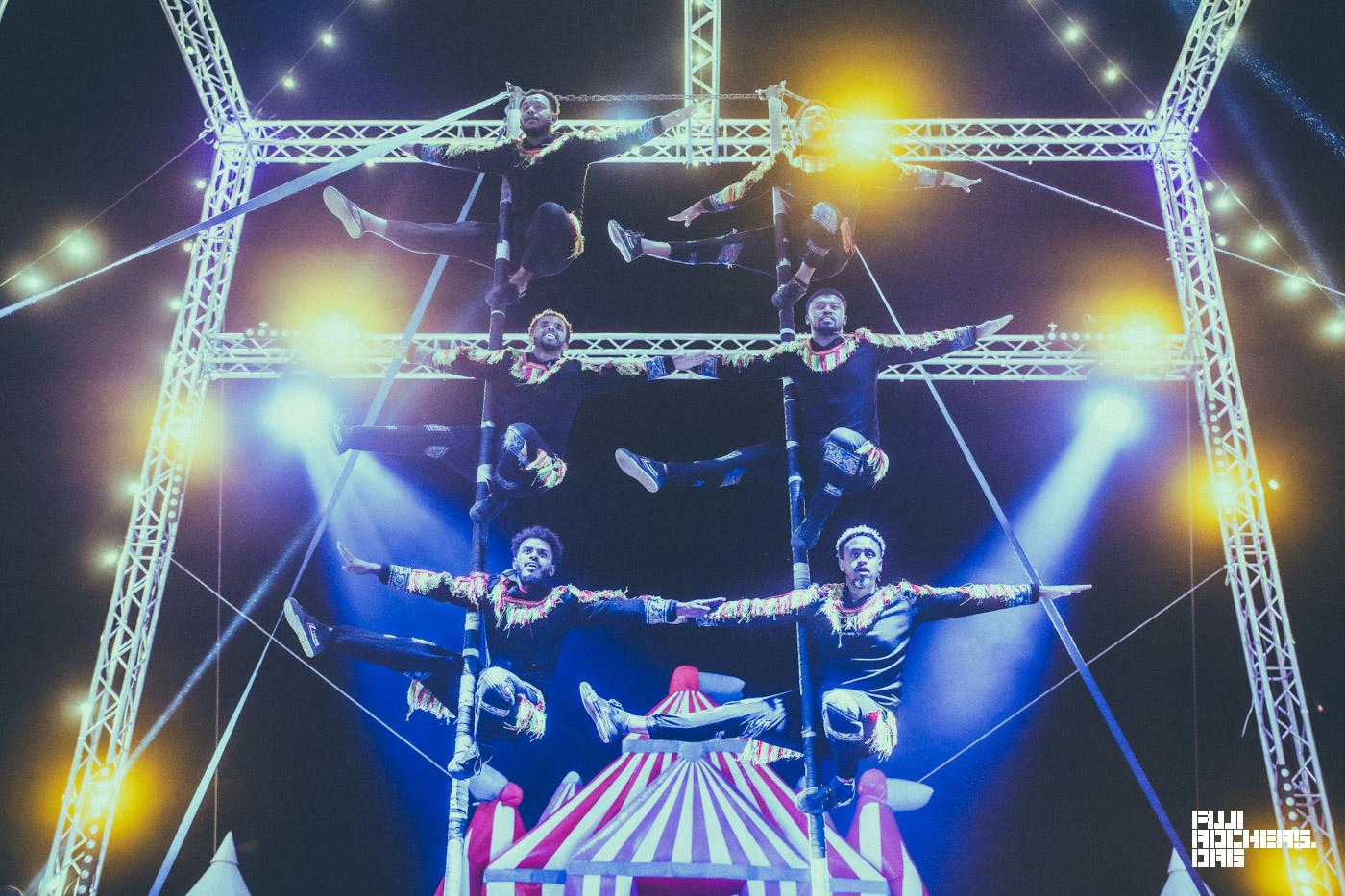 SAKURA CIRCUS