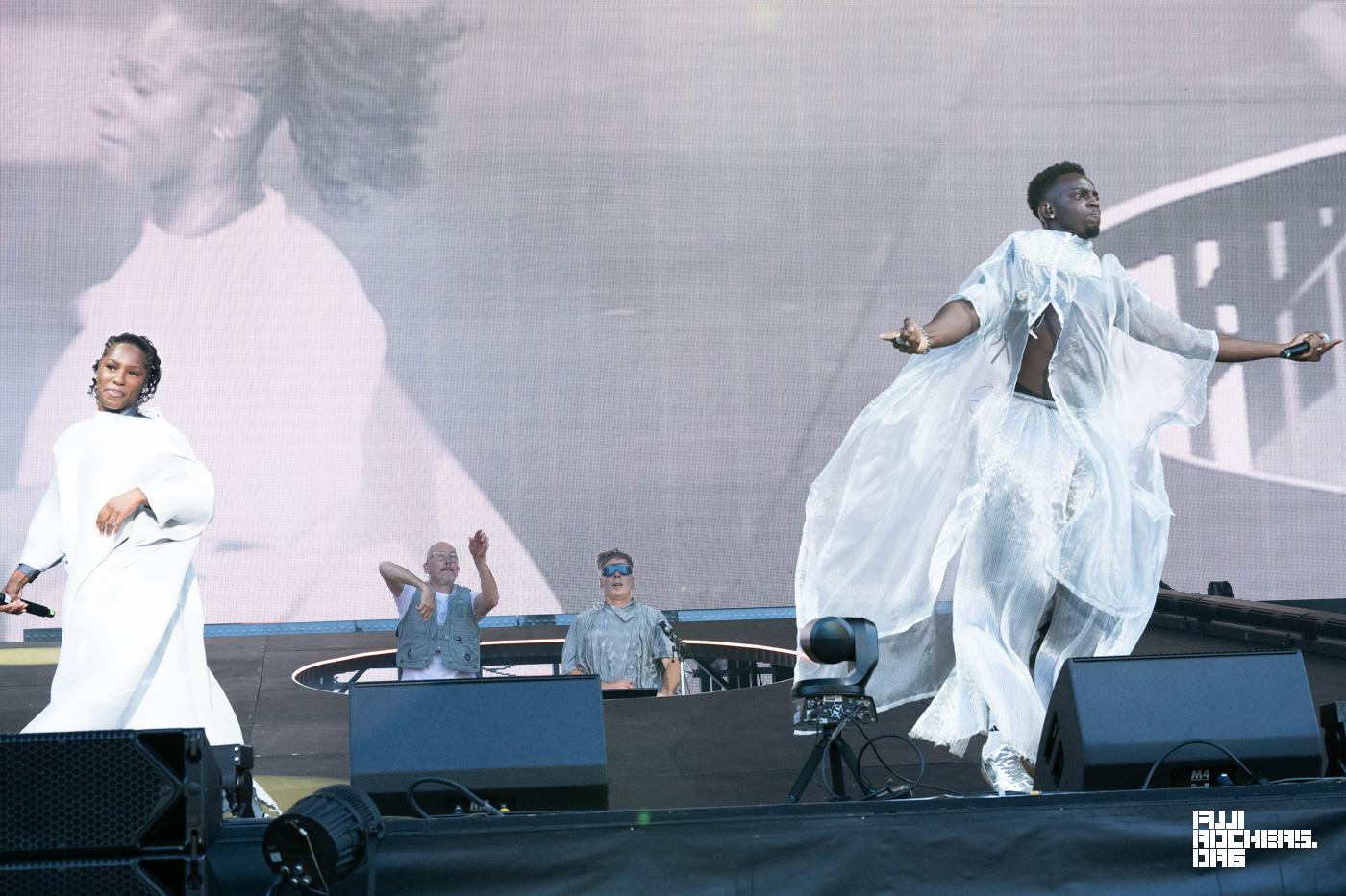 BASEMENT JAXX