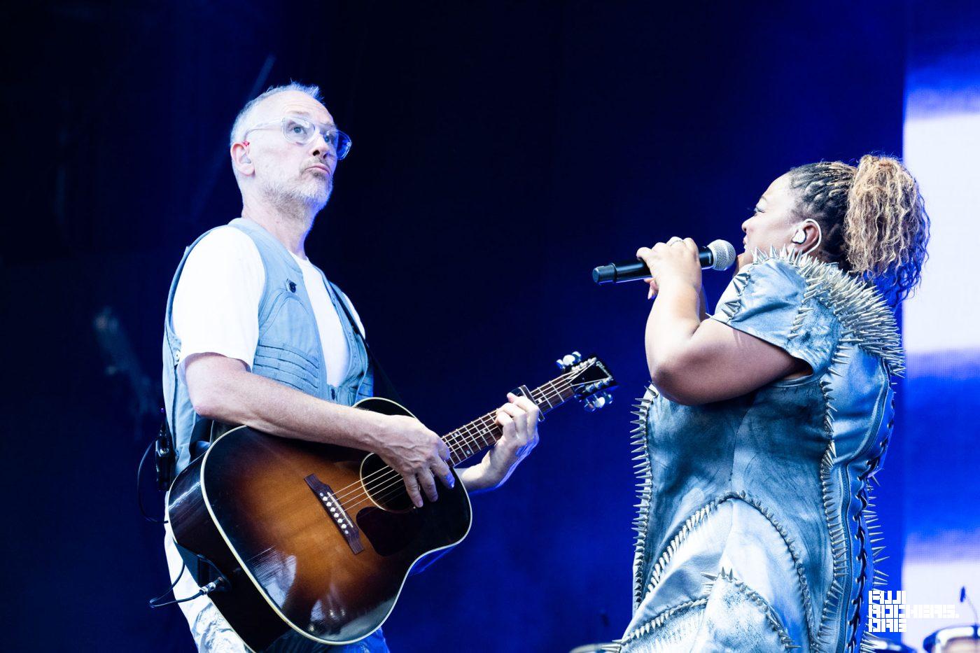 BASEMENT JAXX