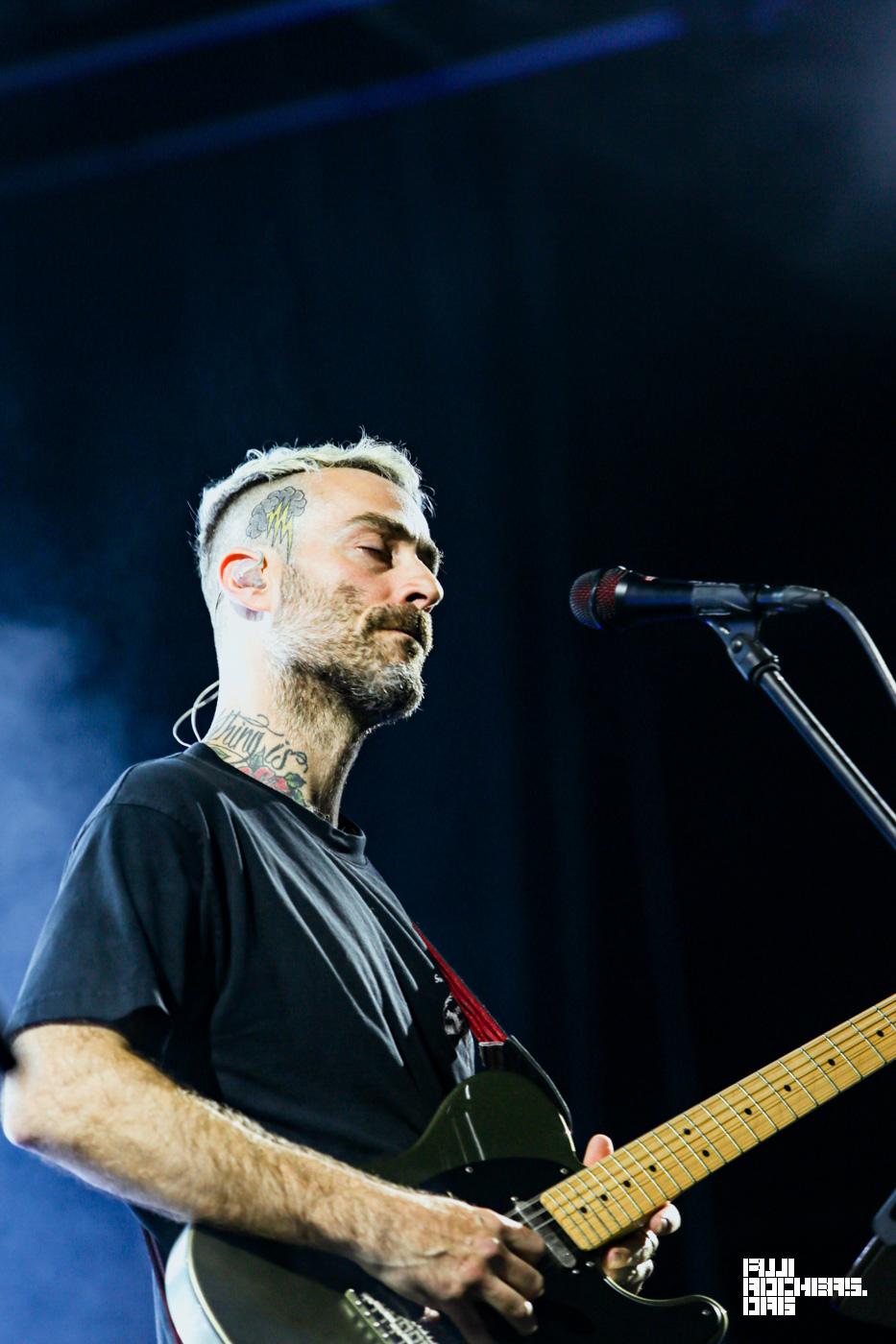 AMERICAN FOOTBALL