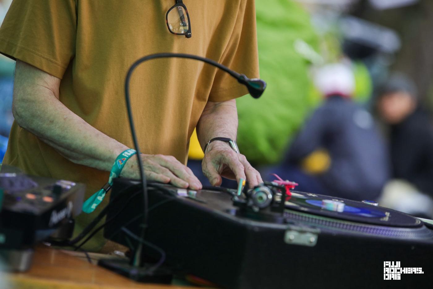 DJ JIM
