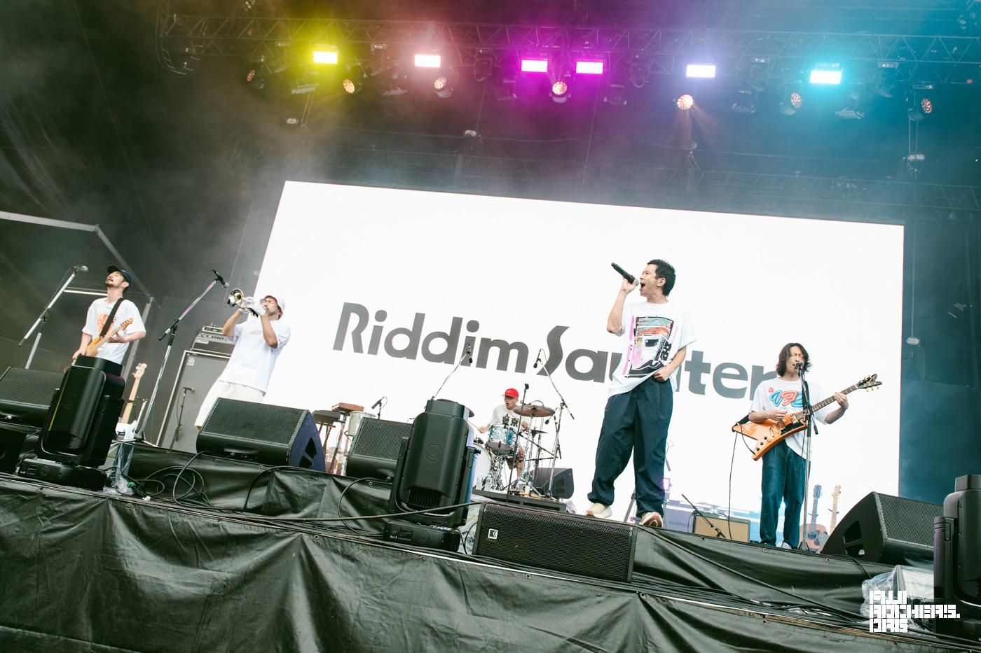 Riddim Saunter