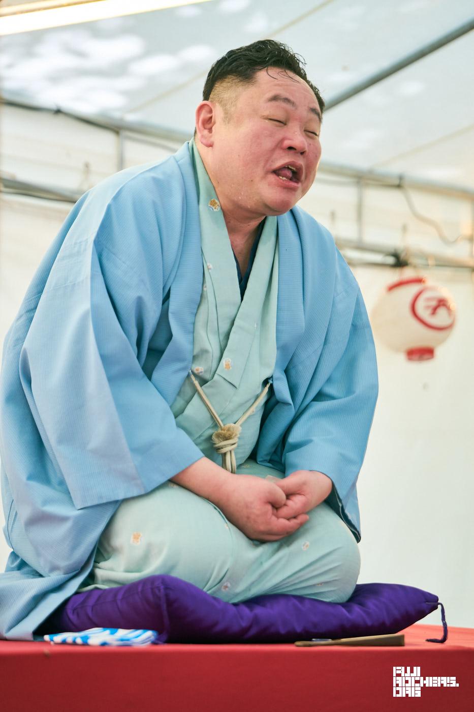 鈴々舎馬るこ