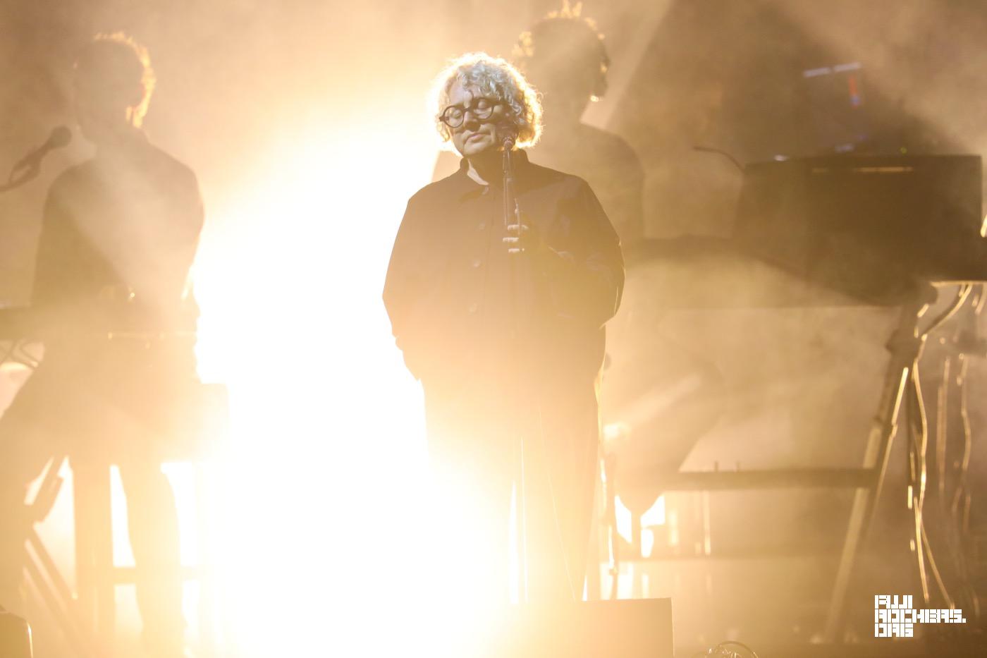 MASSIVE ATTACK