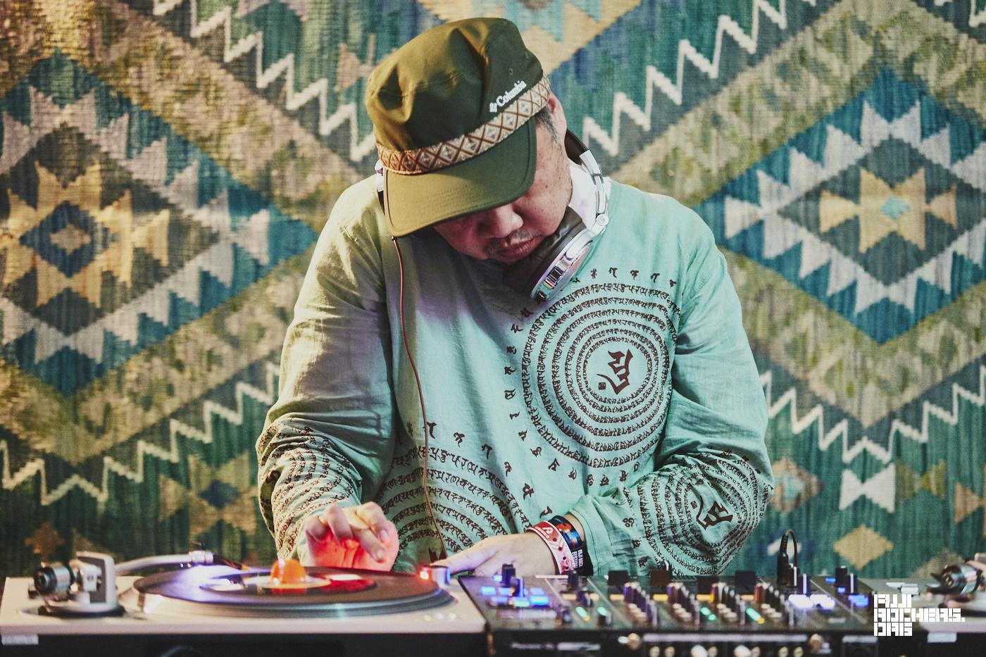 DJ Opa!