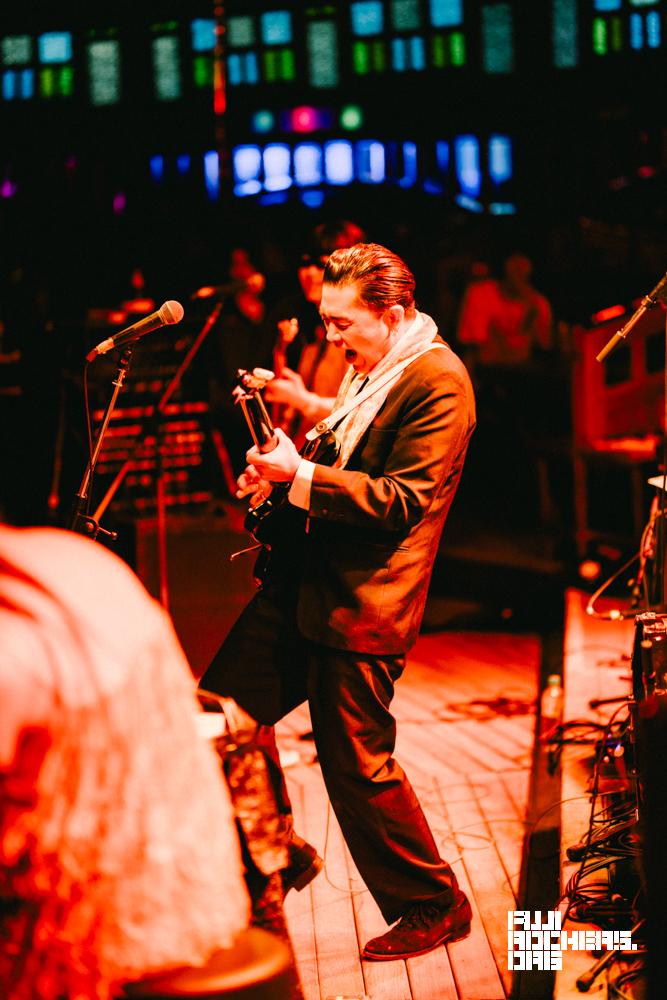 STOMPIN’ RIFFRAFFS