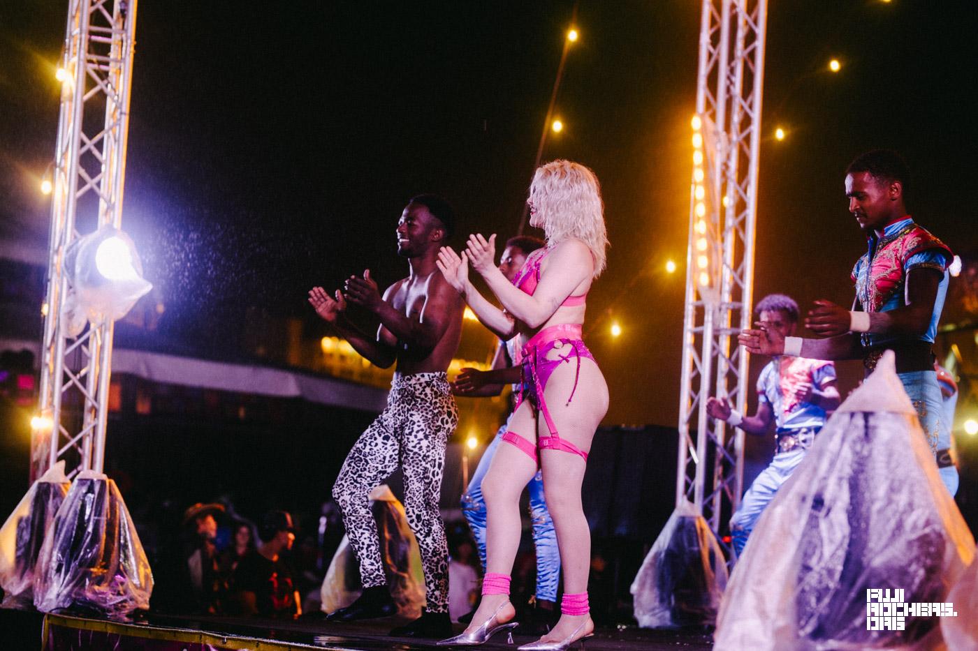 SAKURA CIRCUS