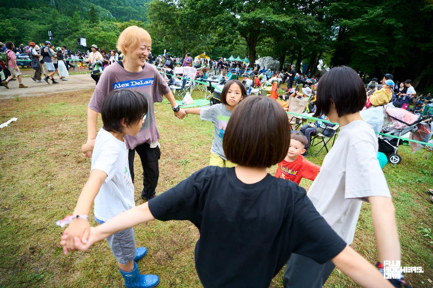 世界一平和なサークル