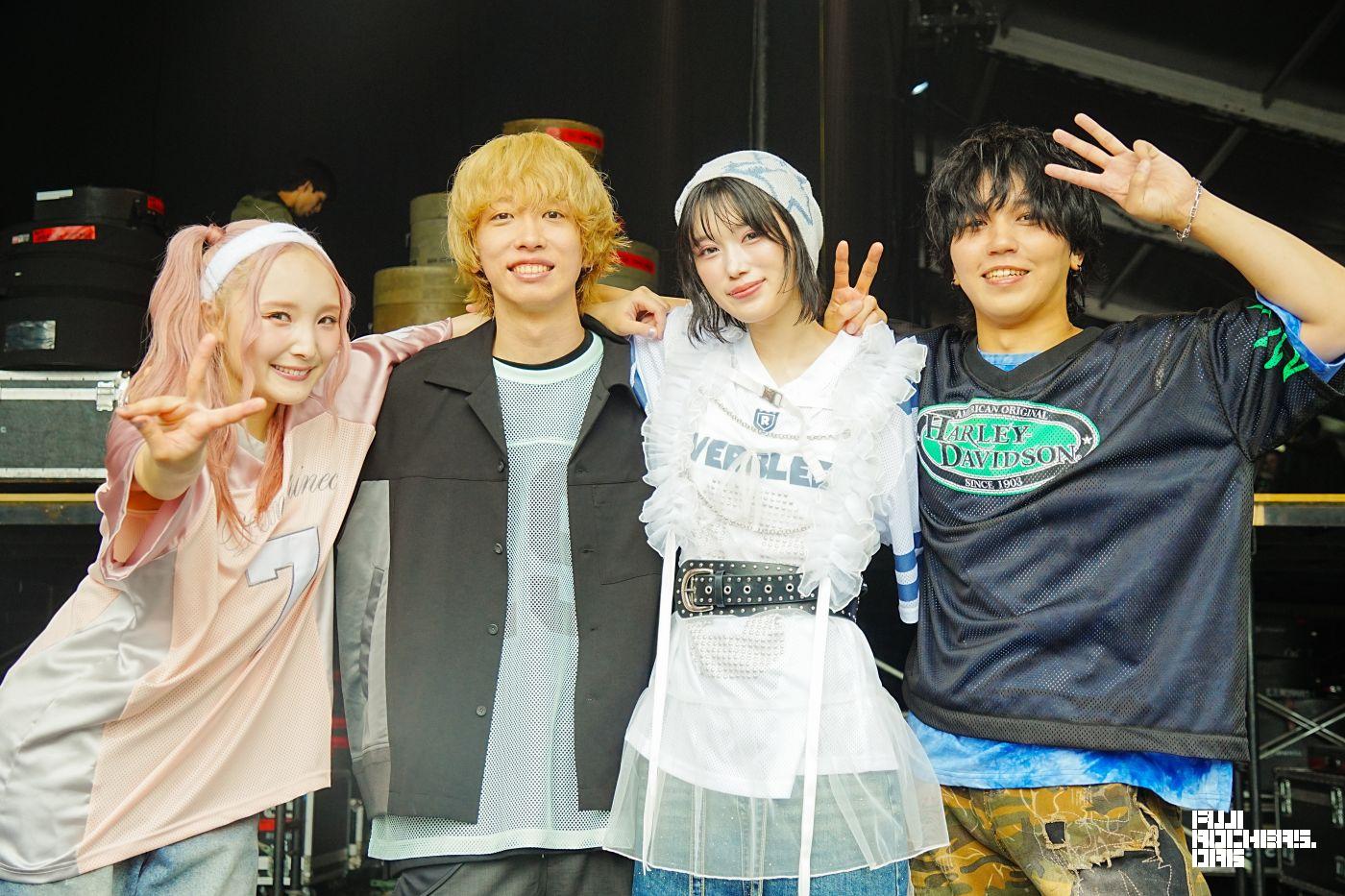 Aoooインタビュー：「一生忘れない」フジロック初出演、4人の現在地とこれから
