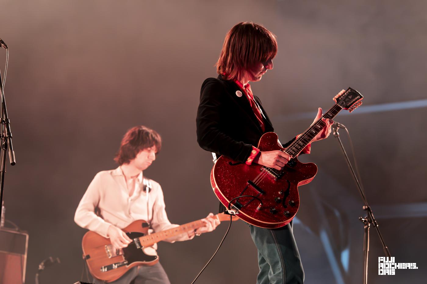 ENG: THE LEMON TWIGS