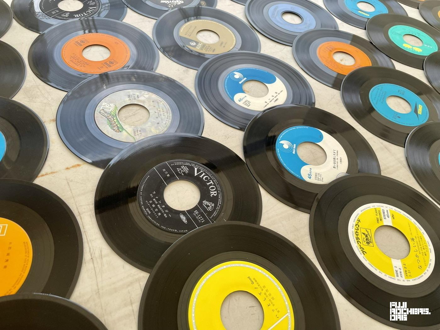 大量のレコード！