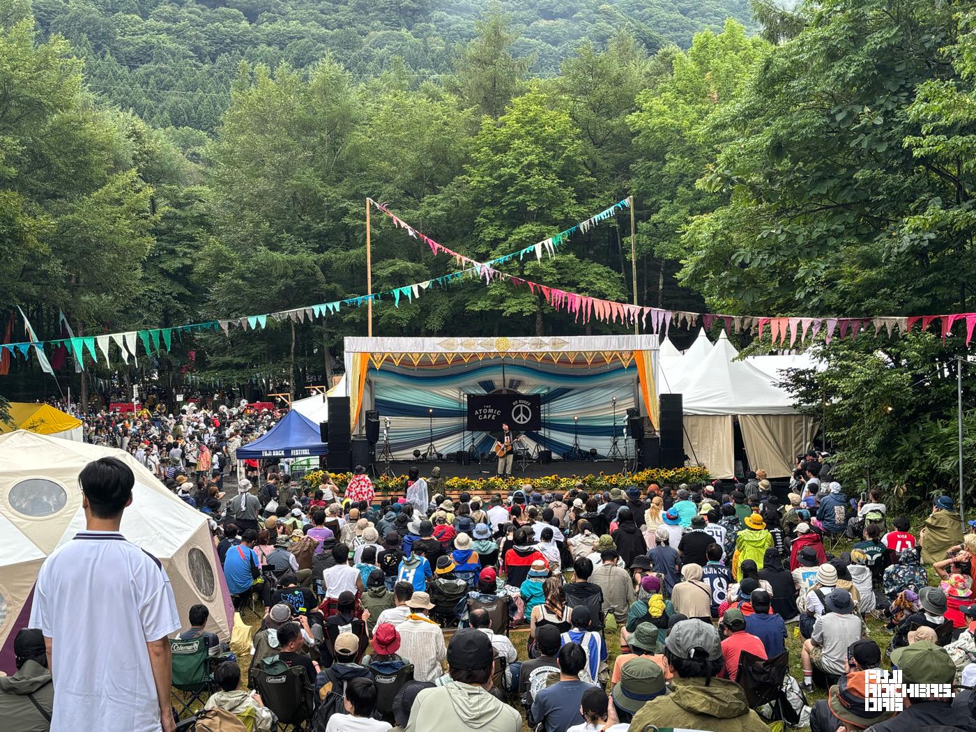曽我部恵一のアコースティックライブ中