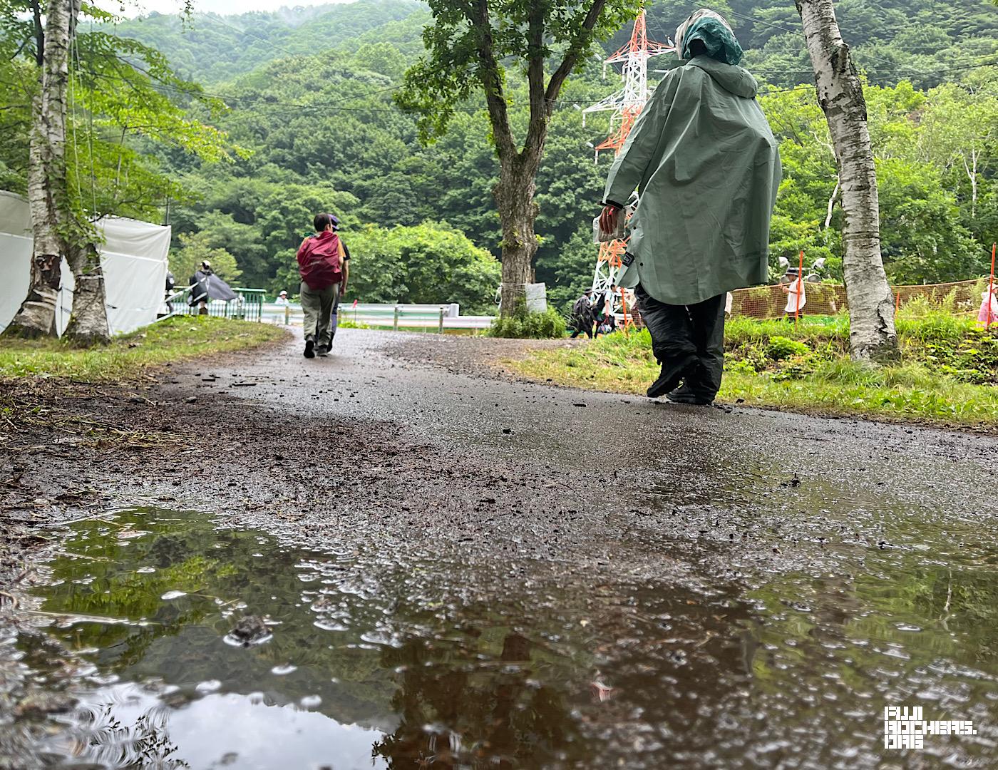 フジは雨のち晴れのち雨？変わりやすい天気に用心を