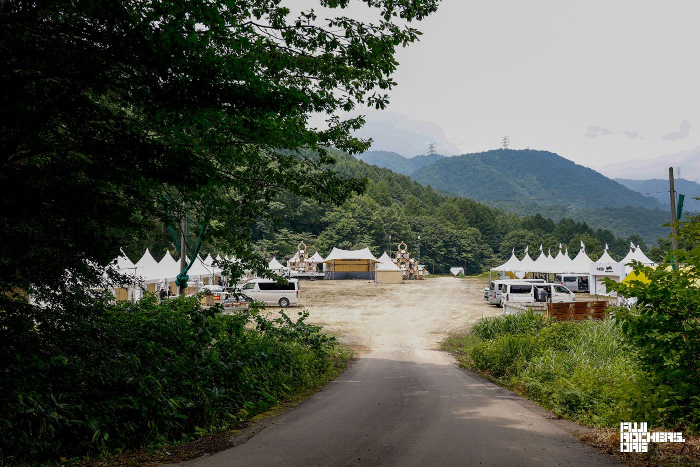 奥地に更なる変化