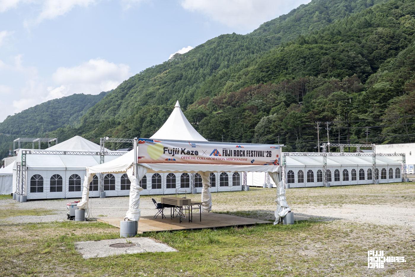 Fujii Kaze x Fuji Rock ’26 Official Collaborationグッズ売場