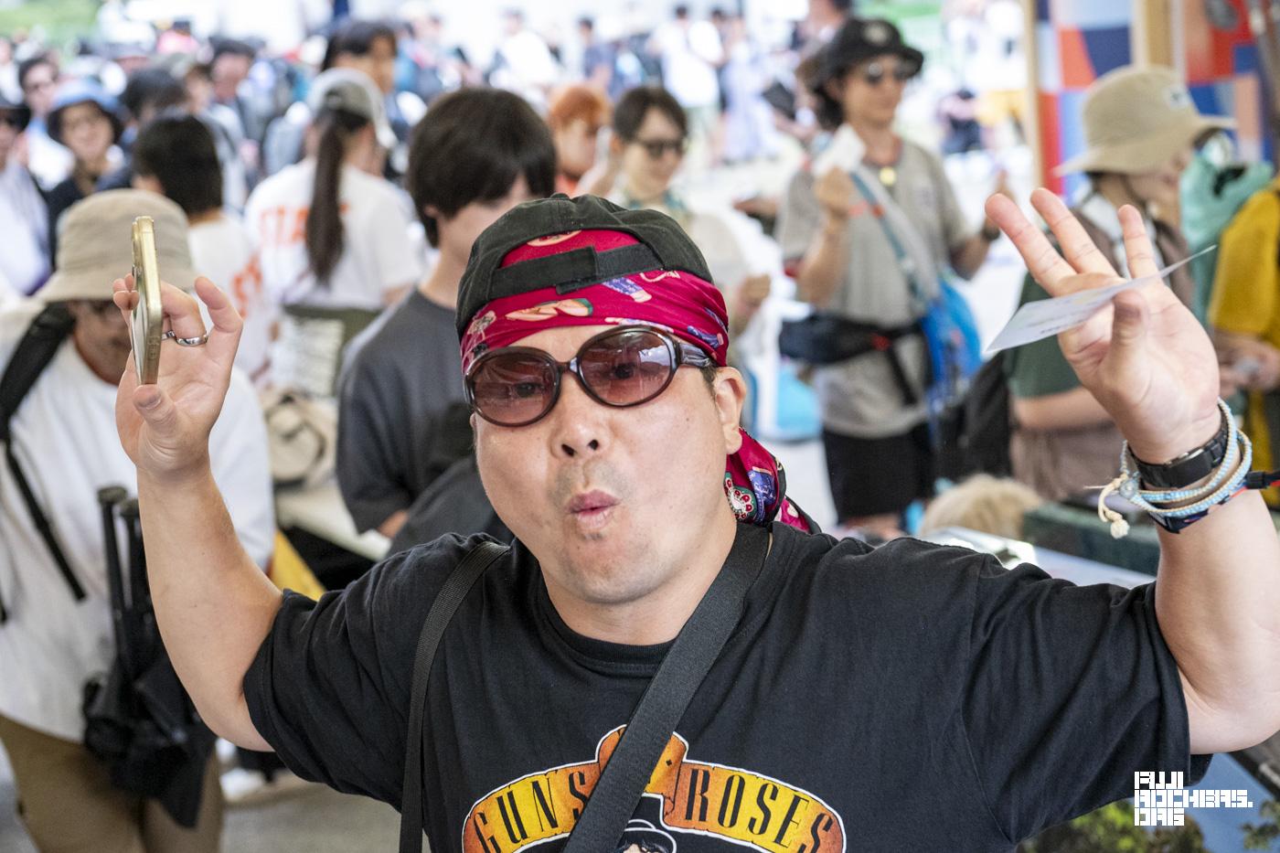 前夜祭ゲート前オープン