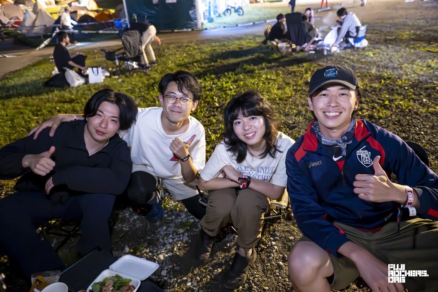 深夜の米炊き